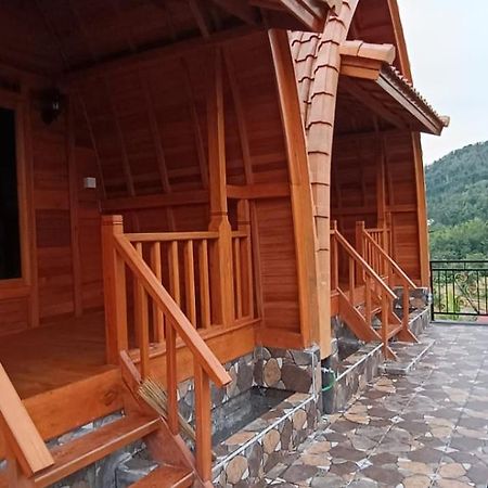 Giri Swari Homestay Sidemen  Kültér fotó