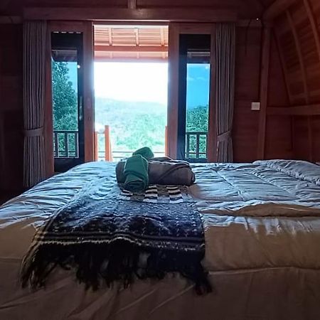 Giri Swari Homestay Sidemen  Kültér fotó
