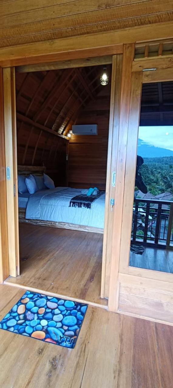 Giri Swari Homestay Sidemen  Kültér fotó