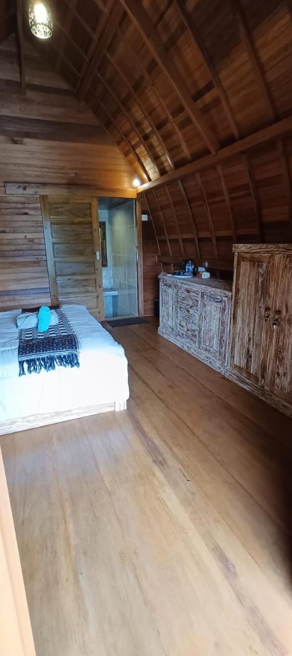 Giri Swari Homestay Sidemen  Kültér fotó