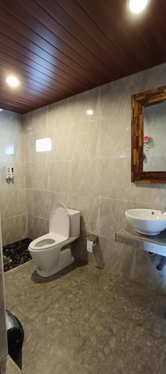 Giri Swari Homestay Sidemen  Kültér fotó