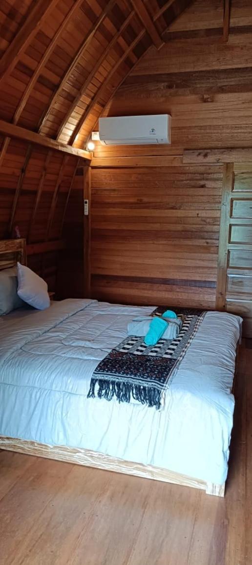 Giri Swari Homestay Sidemen  Kültér fotó